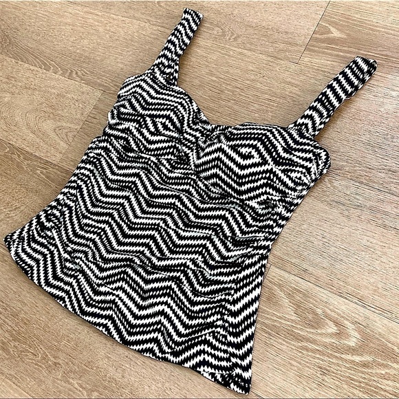 2BAMBOO Twist Underwire Tankini Swim Top Zig Zag Print - Picture 2 of 13